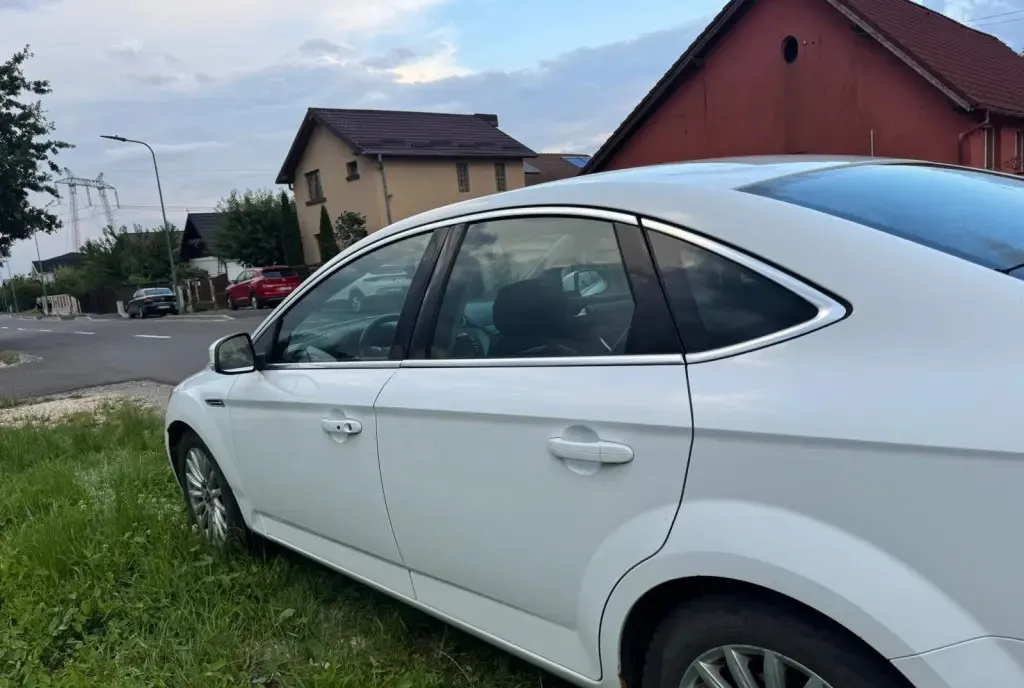 Ford Mondeo 2014 Decembrie - Filtru particule defect/ icirc nfundat 4 900 eur