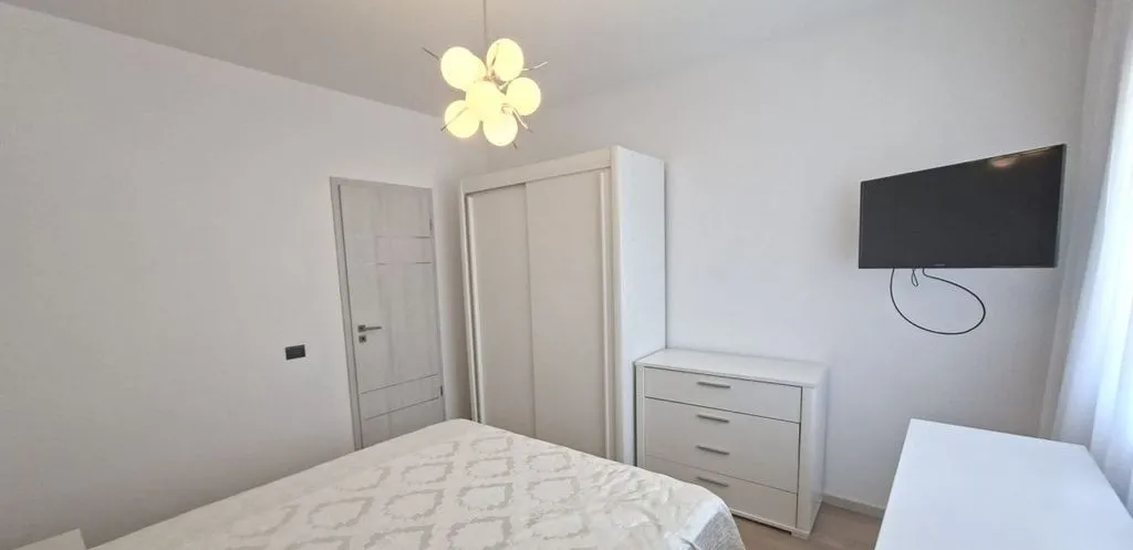 Inchiriere apartament 3 camere centru Ultramodern Bloc nou