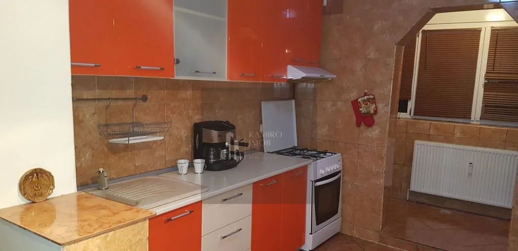 Apartament 2 camere decomandat Soseaua Berceni / Aparator