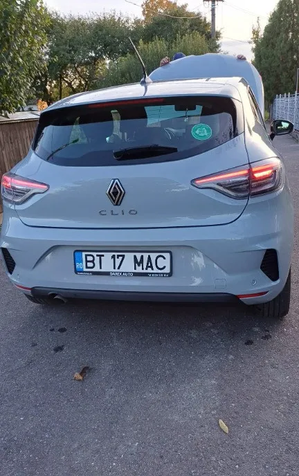 Renault Clio V TCe 90 Evolution 14 300 eur