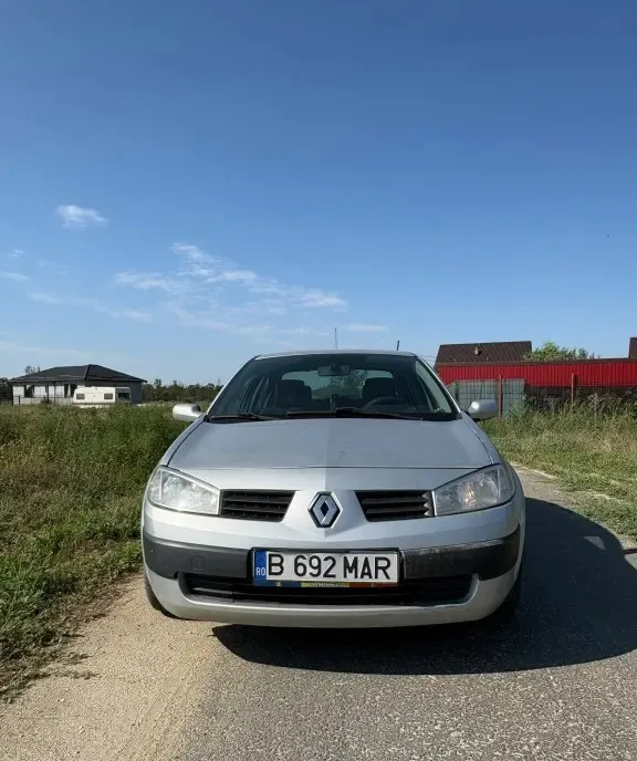 Renault megane gaz 1 500 eur