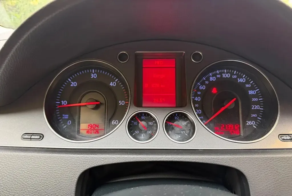 Vw passat autoturism 6 200 eur