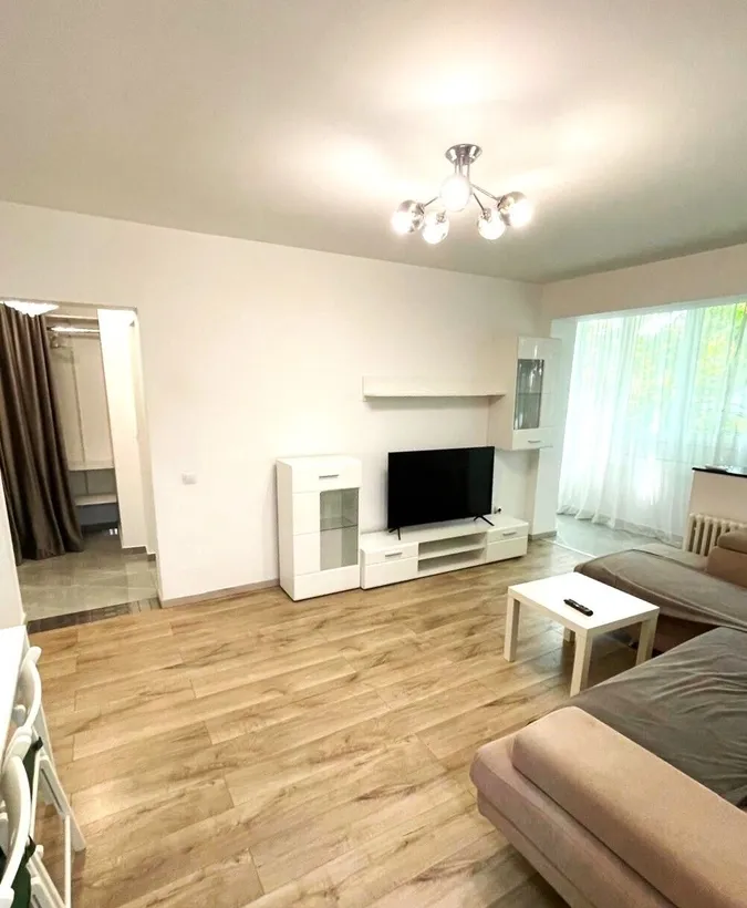 Apartament Cu 2 Camere Bd Iancu De Hunedoara 25 Piata Victoriei