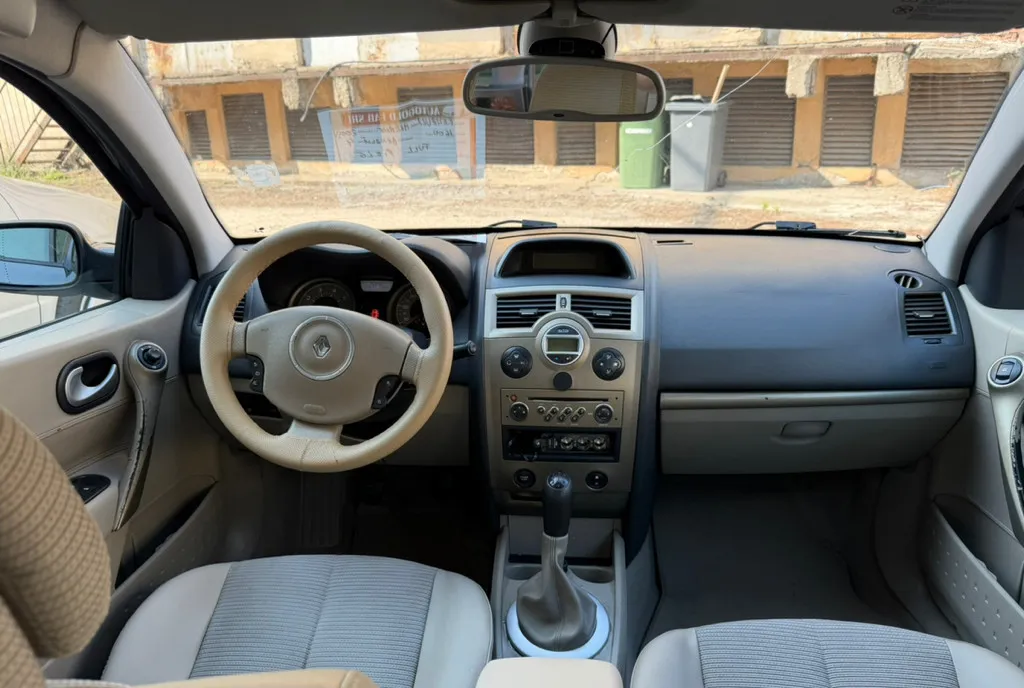 Renault Megane II Facelift 01/2009 1 6 Benzina 112 CP 181 000 KM Reali 2 490 eur