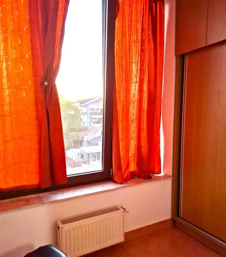 Apartament Cu 3 Camere Strada Amintirii Soseaua Chitilei Podul Constanta