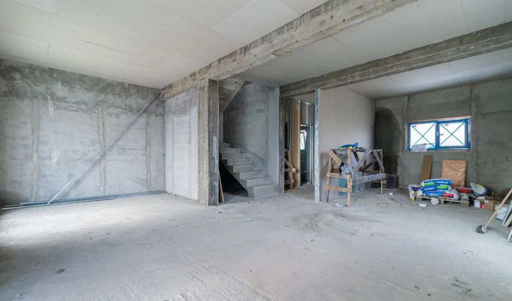 Casa Corbeanca curte generoasa terasa si loc de parcare