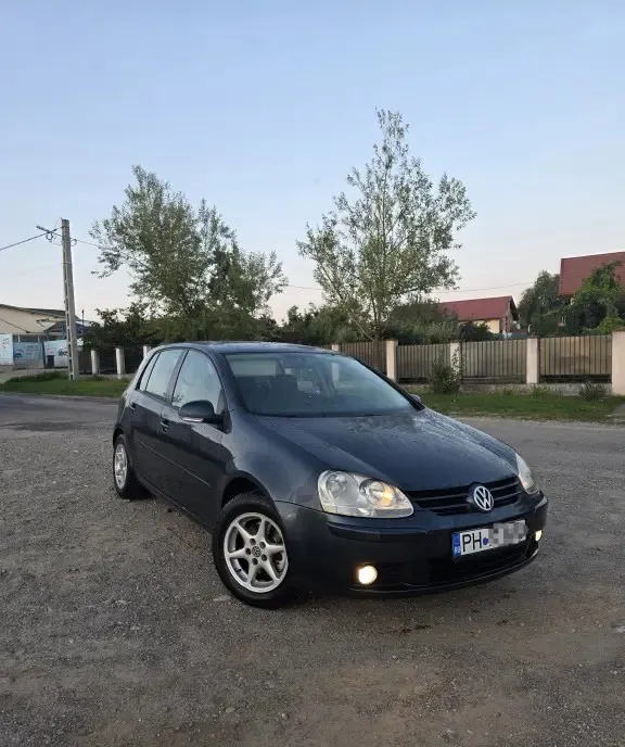 VOLKSWAGEN Golf 5 3 500 eur