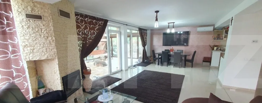 Casa la cheie 160 mp utili 2500 mp teren zona
