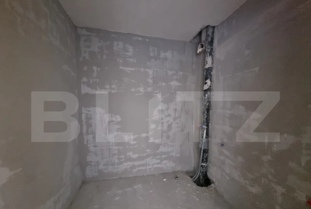 Apartament cu cf semifinisat 49 mp zona Vivo