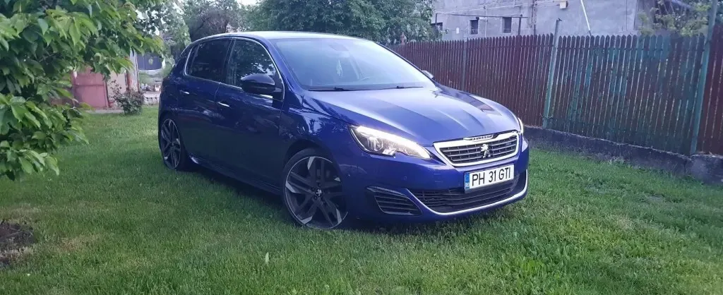 Peugeot 308 GT 205 cp 7 500 eur