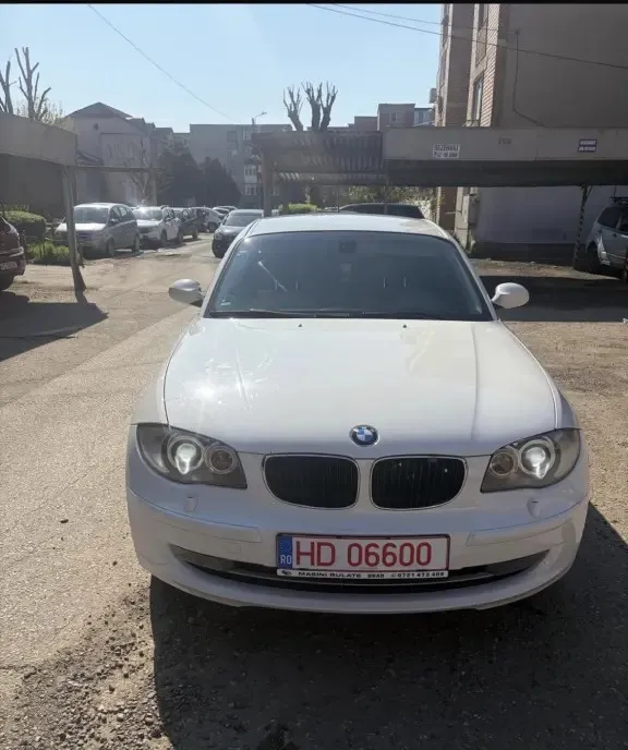 BMW seria 1 berlina 3 800 eur