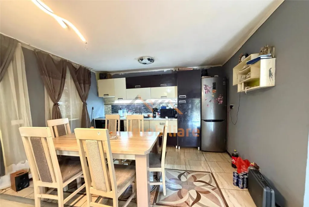Casa cu teren 550 mp zona dealuri strada sofiei
