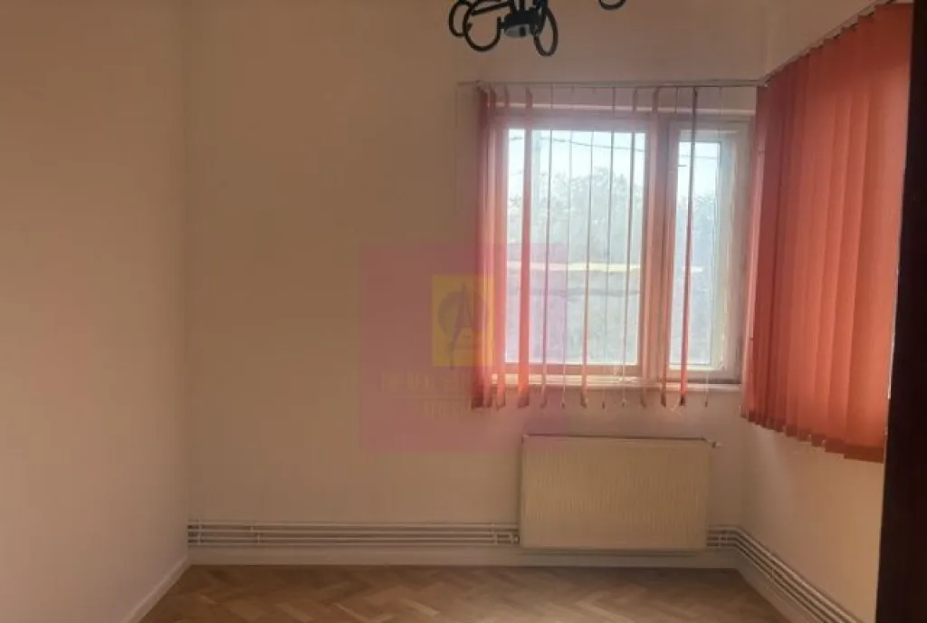 Apartament 3 camere in vila Cotroceni Palat