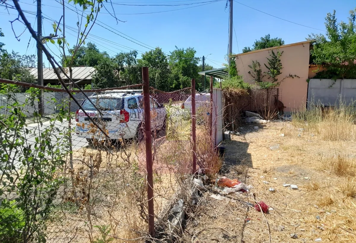 Giurgiu se vinde teren 1800 mp in sat teisori