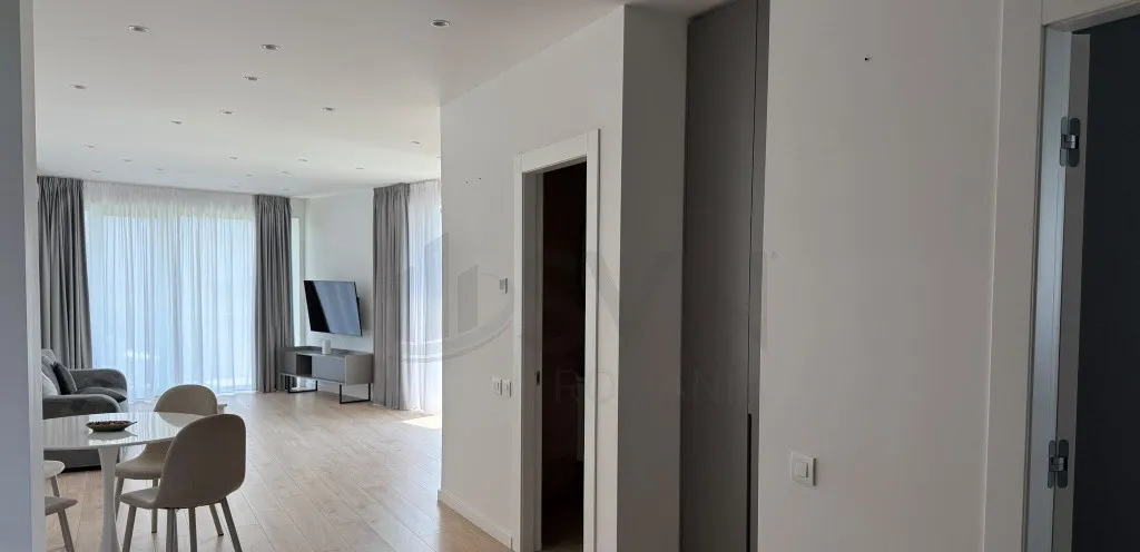 Apartament 2 camere Prima Vedere Lac