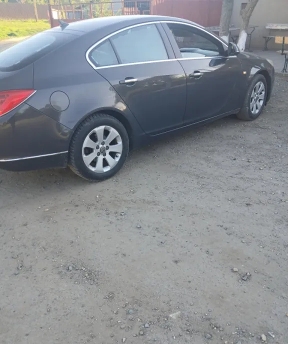 Opel insignia 2013 2 580 eur
