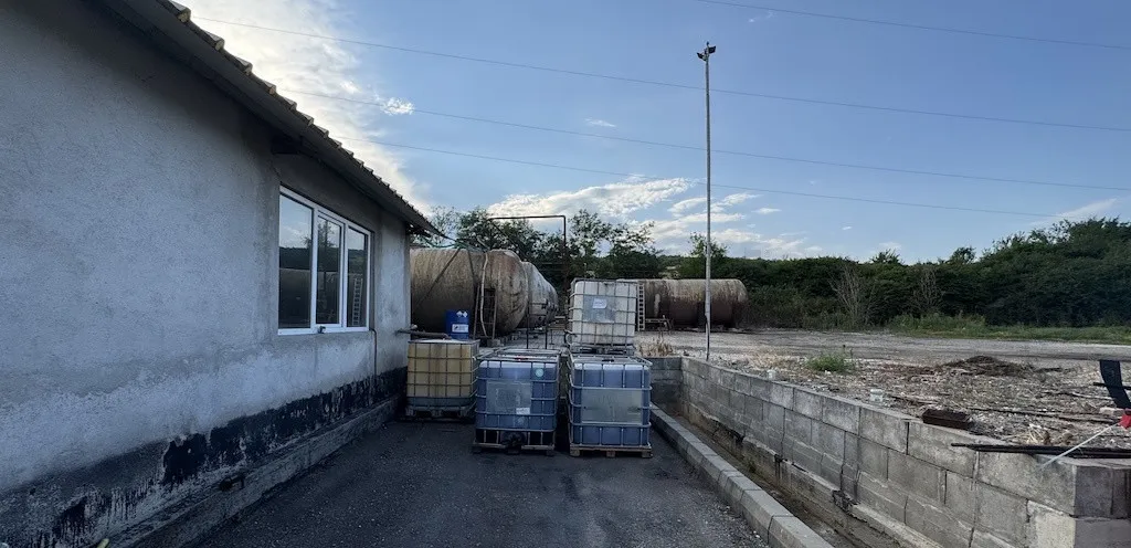 Afacere la cheie Platforma industriala cu facilitati de