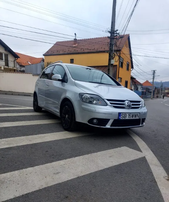 Volkswagen Golf 5 Plus 1 4 MPI Motor Aspirat 80CP An 2008 3 400 eur