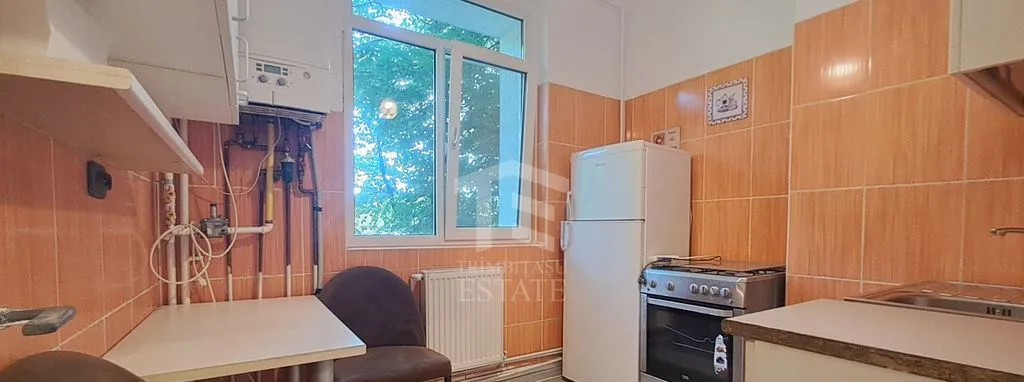 Garsoniera decomandata Centrala proprie 2 minute Metr