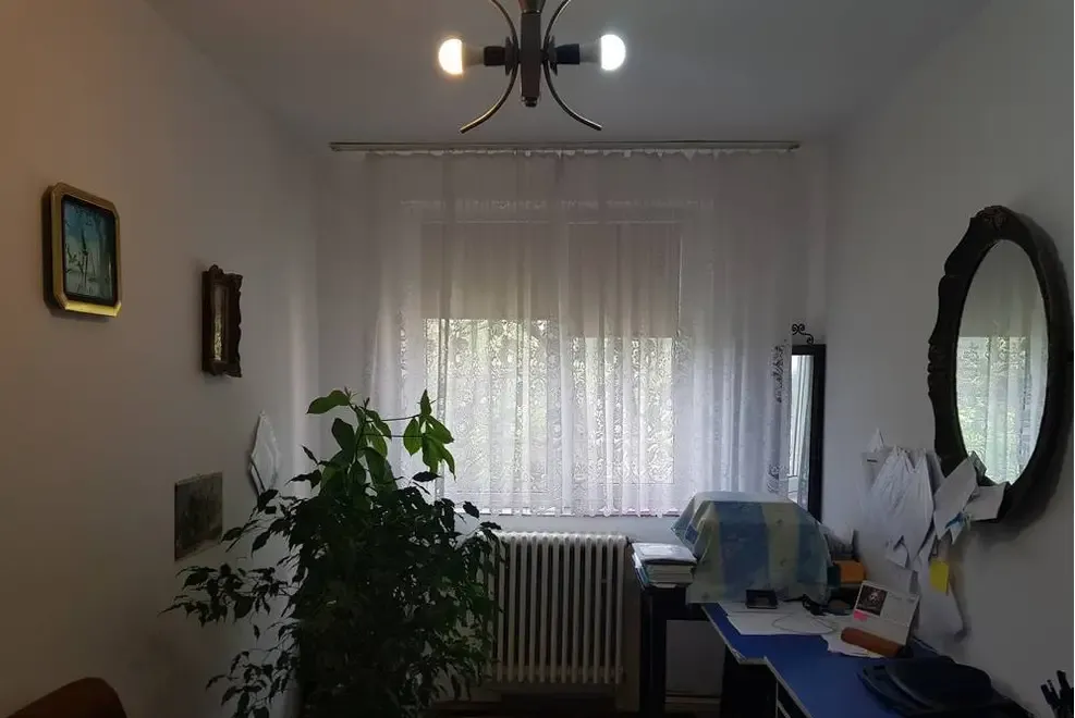 Vand apartament 3 camere