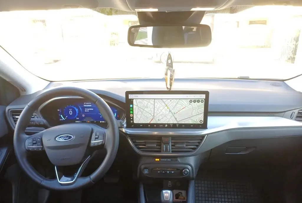 Ford Focus ECOBOOST 1l unic proprietar 21 500 eur