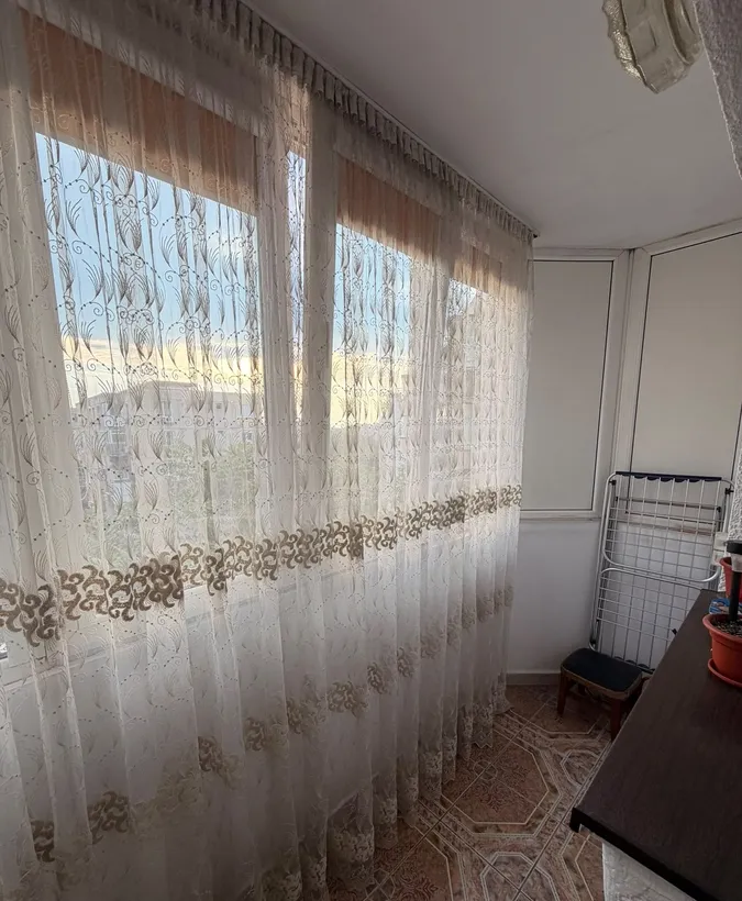 Militari apartament 4 camere 80 mp et 7/10 Crangasi
