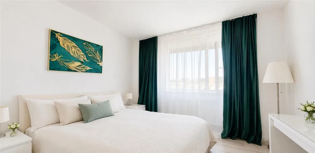 Apartament de 2 camere decomandat cu vedere deschisa Centr