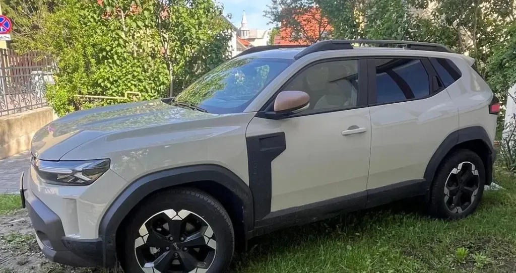 Dacia Duster 3 Full Hybrid Extreme 24 000 eur
