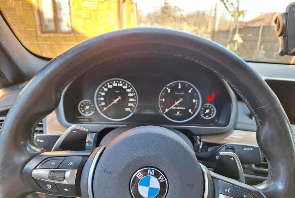 BMW X6M 2017 5 0d 385CP 21 800 eur