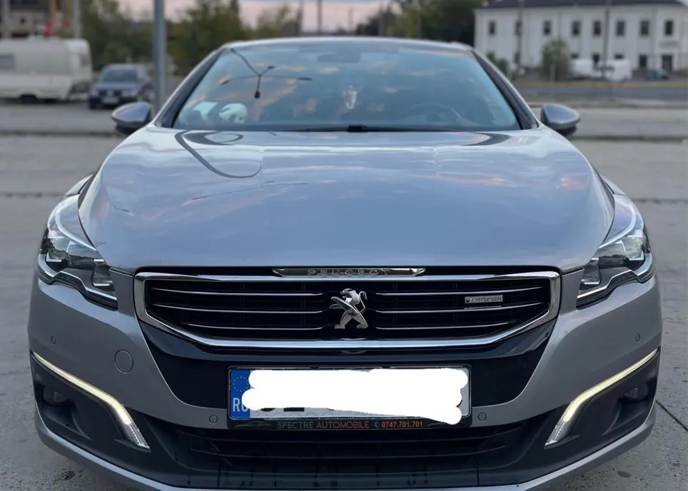 Peugeot 508 hybrid 2015 8 700 eur