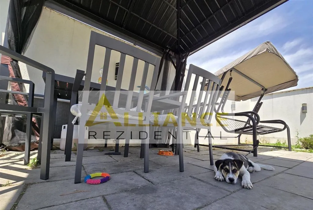 Mobilata si utilata 3 camere 2 bai dressing 300m de aut