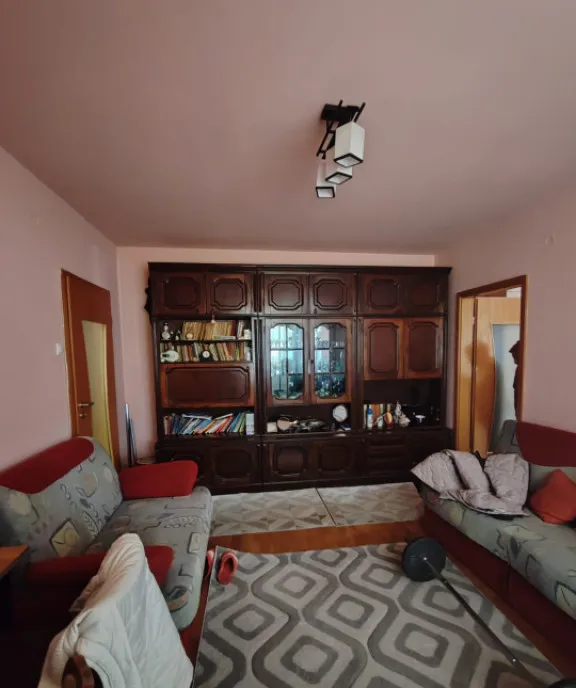 Casa cu toate utilitatiile 4 camere 2 bai 470 m teren S