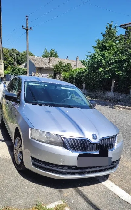 Skoda rapid 1 6 TDI 5 200 eur