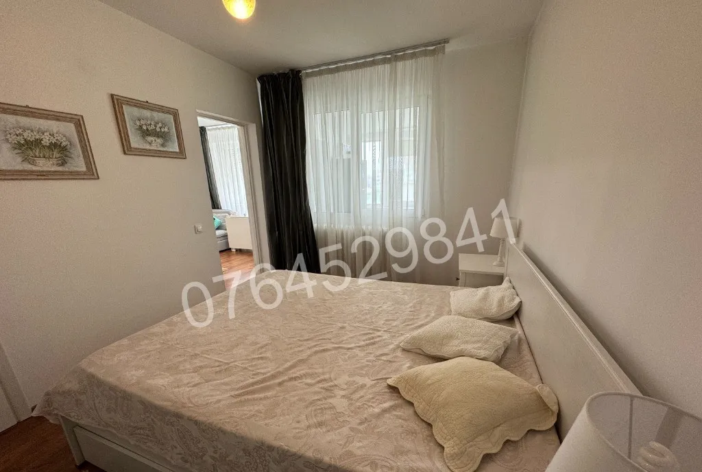 Apt 2 cam zona Titan Str Postavarul 3 metrou N Grigorescu 10 min