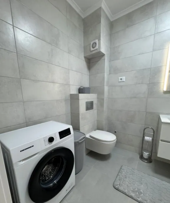 Apartament 2 camere situat in zona Inel ii Bloc nou