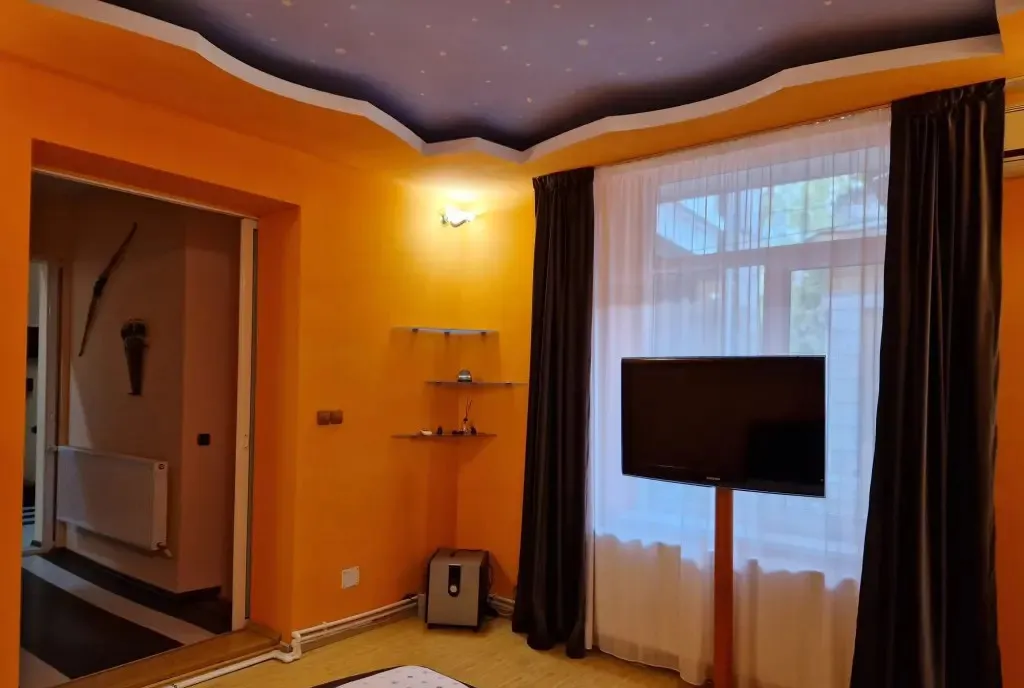 De inchiriat apartament 2 camere mobilat si utilat zona centru