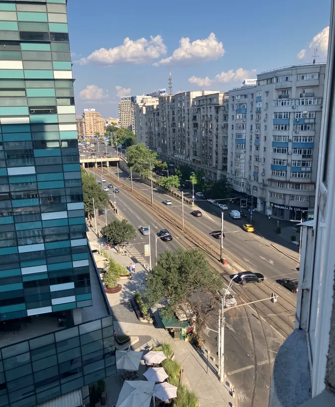 Piata Victoriei Titulescu garsoniera 2 camere dec ac 8/14