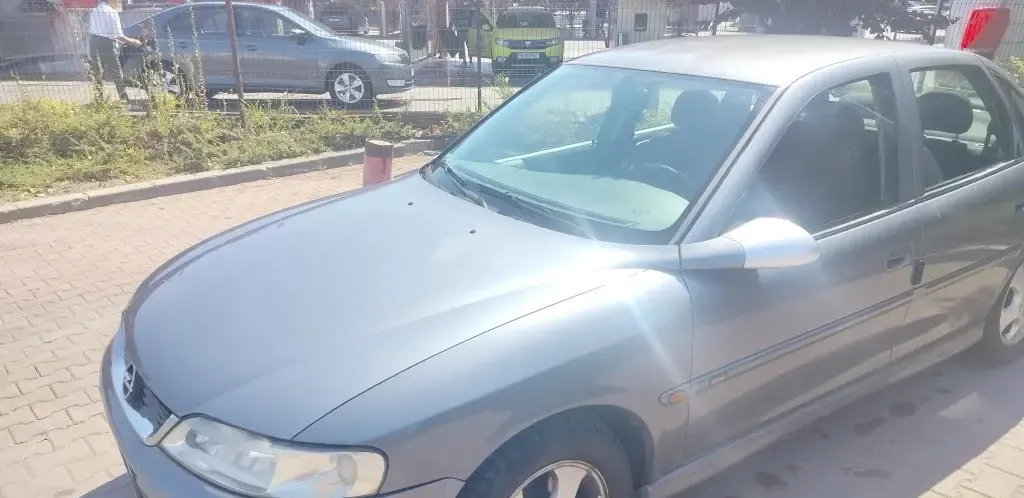 Opel Vectra B 2001 1 400 eur