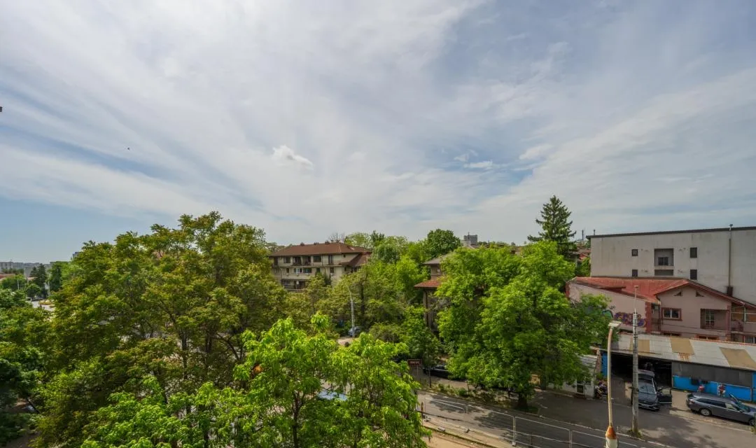 Ion Mihalache 2 camere Balcon 11 4 mp 5 min metrou