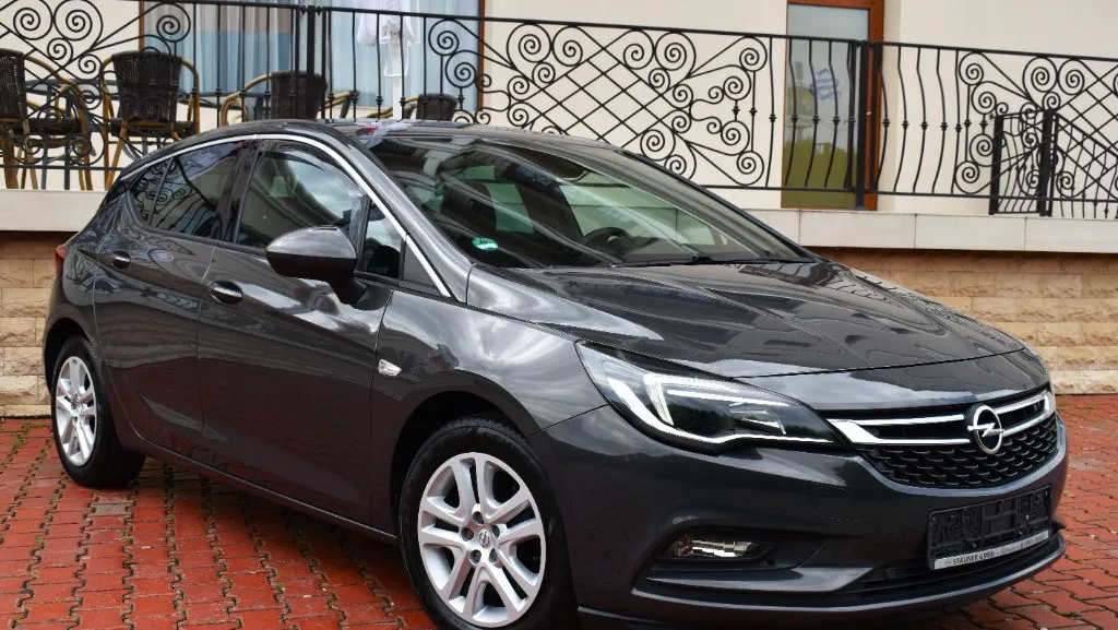 Opel Astra K motor 16 160CP foarte dotat RATE FIXE sau CASH 6 800 eur