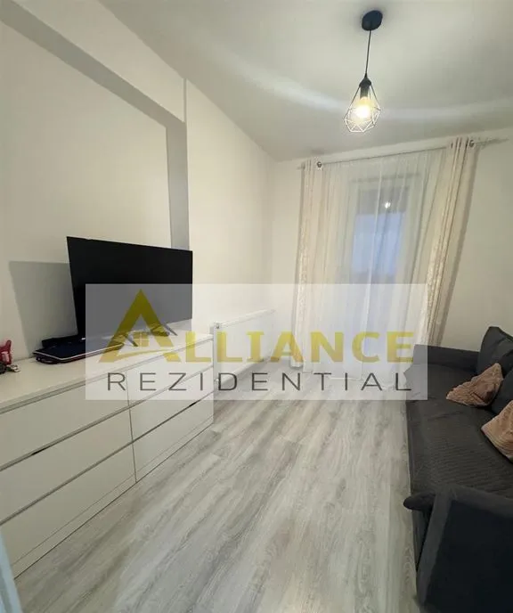 Oltenitei Apartament 3 Camere Mobilat/Utilat