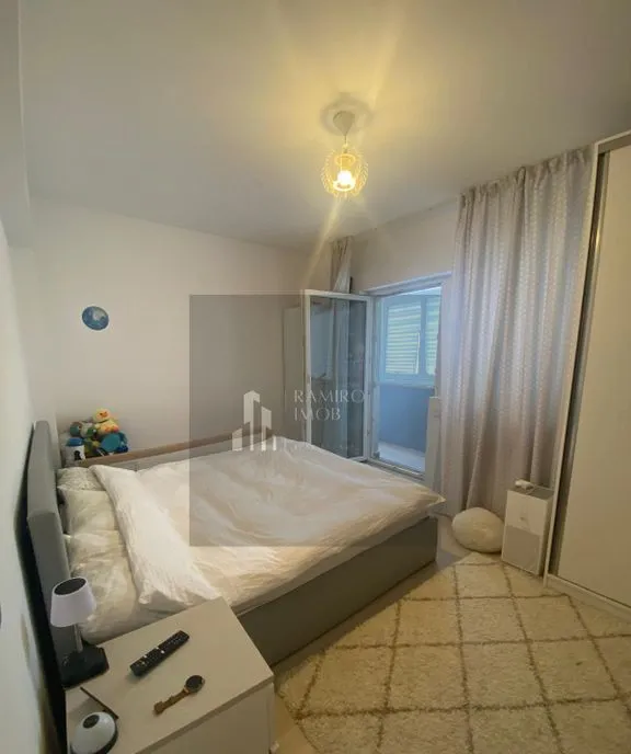 Apartament 3 camere 70mp renovat mobilat Colentina/ Doam