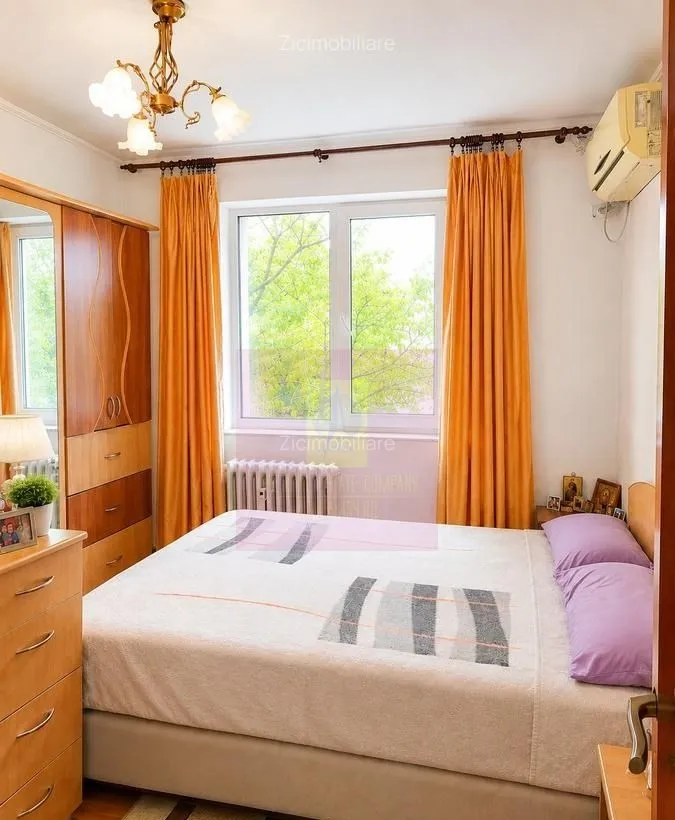 Apartament 3 camere in zona Dristor aproape de metrou