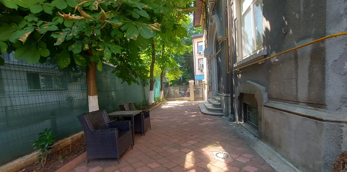 Tineretului cantemir parter vila curte proprie