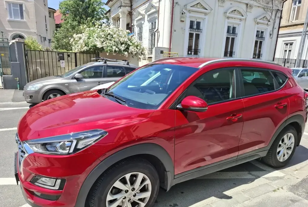 Hyundai tucson 1 6t-gdi 177cp 4wd 7dct style octombrie 2019 18 500 eur