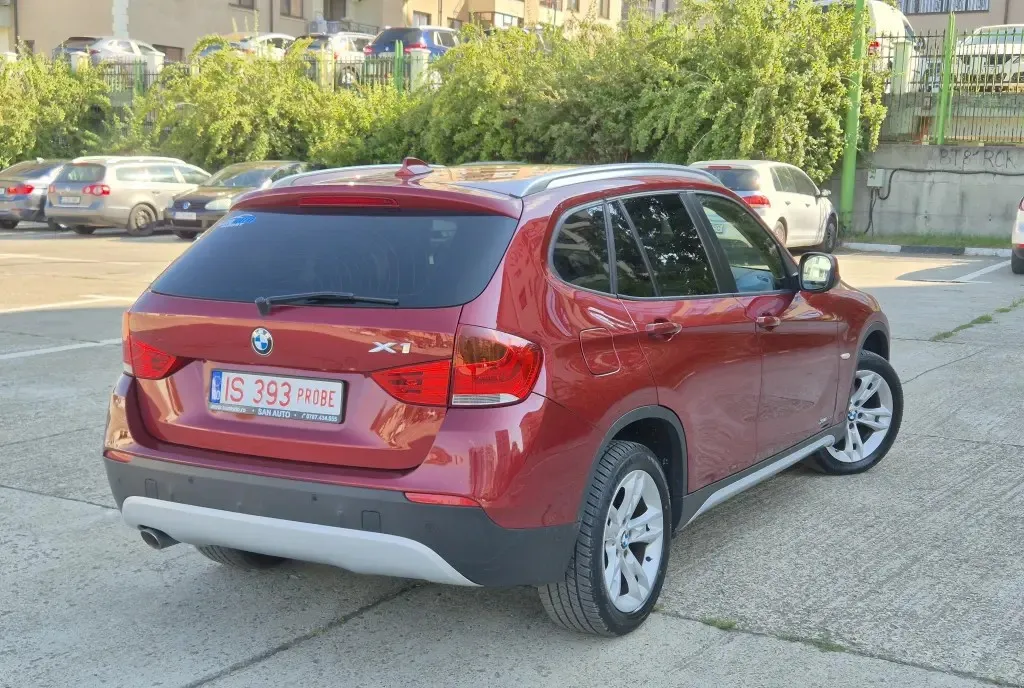 BMW X1 4x4 2010 2 0d 177 CP euro 5 automata / RATE fara avans 7 990 eur