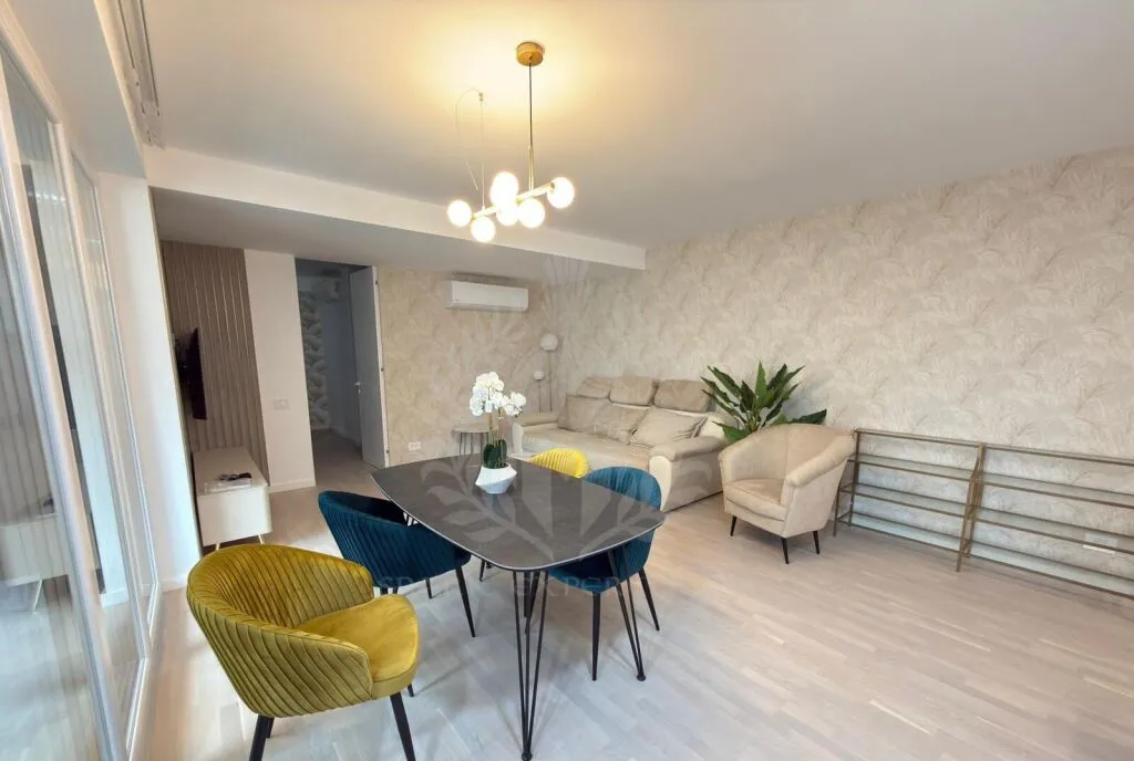 Garsoniera de inchiriat Sud in apropierea fabricii Uzuc