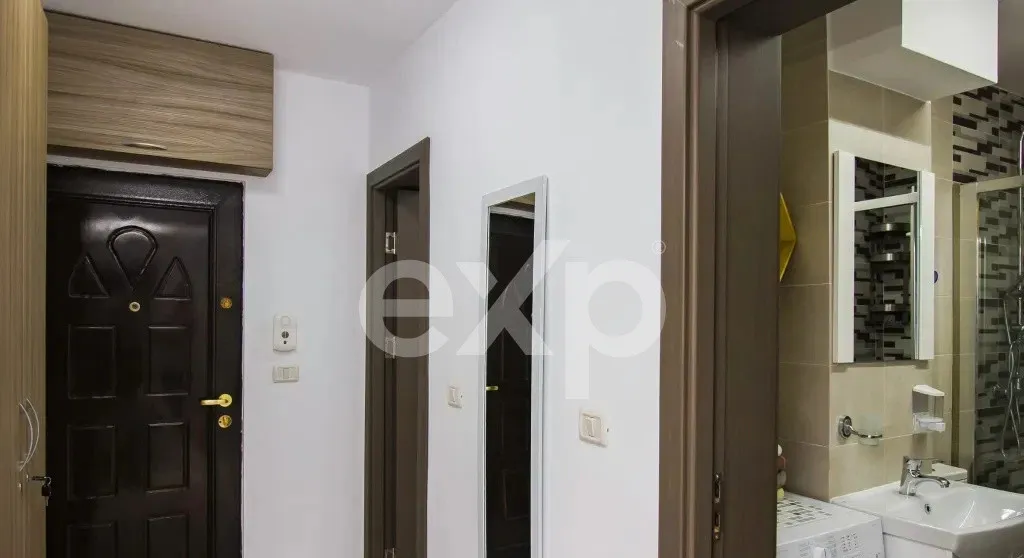Vand Apartament 3 camere Tomis Nord Constanta