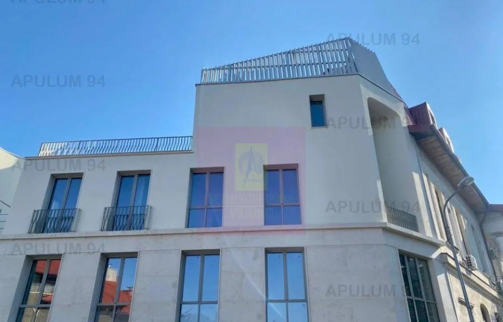 Apartament 4 camere 104 mp terasa 16 mp Cartierul Armenesc