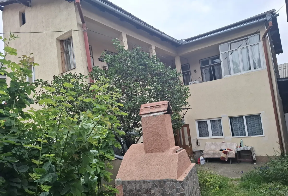 Vatra Dornei Bucovina casa la munte schimb apartament Bucuresti